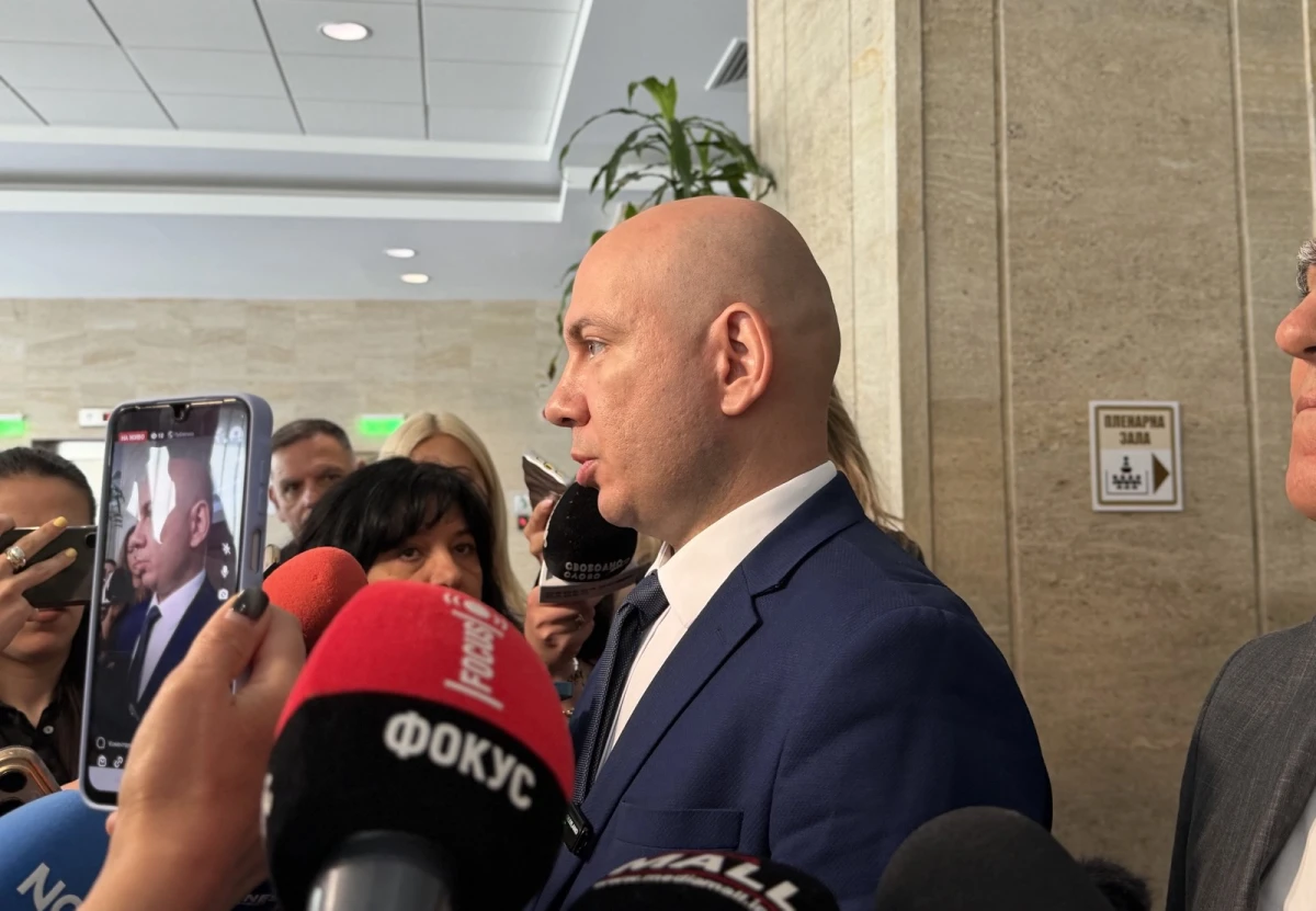 Народният представител от Възраждане призова премиера да настоява за прекратяване