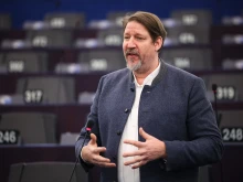 ЕП отхвърли поправката на Томас Вайц за Северна Македония и България