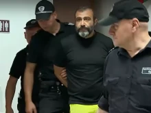 Таксиметрови шофьори и наемодатели от групата на "Калашниците" са дирижирали проституция в София
