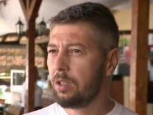 Собственик на заведения: На първа линия цацата е 4,50 евро, пилешката супа е 3, а тараторът е 2,50