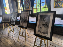 Изложбата "Фотографът на апостолите" гостува в Дупница