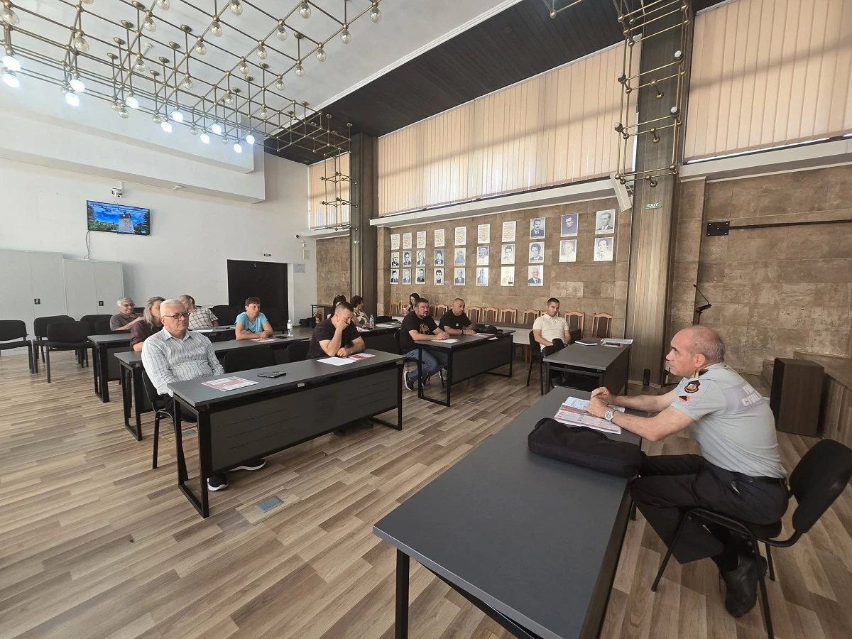Кметовете на населените места в община Дупница и представители на