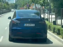Сигнал: И с Tesla можеш да си жив селянин с капацитет на семкаджия