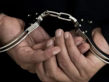 Съдят 73-годишен преподавател за блудство с малолетно момиче в Благоевград