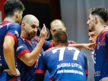11 клуба ще играят във волейболното ни първенство, Дея виси на косъм