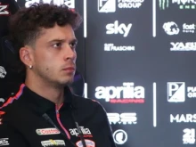Скандал в MotoGP: Лидерът Бедзеки изваден от Гран при на Чехия заради бой над стюард