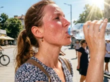 Вредно ли е да пием ледена вода, когато температурите скочат над 30 градуса?