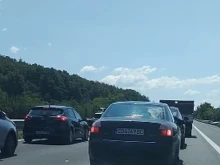 Пак проблеми по АМ "Тракия" от София към Пловдив