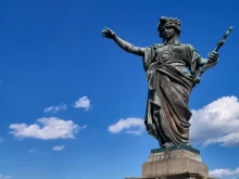 Термометрите в Русе отчетоха 33 градуса