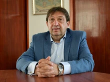 Министър Шишков: Къщите в "Баба Алино" трябва да бъдат съборени и това е ангажимент на кмета на Врана 