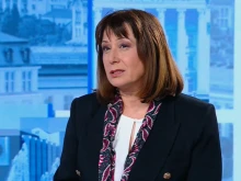 Омбудсманът Велислава Делчева: Забавянето по случая с интерната във Варненци поставя децата в риск