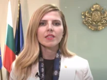 Министър Велислава Петрова: Жените в дипломацията с професионализъм, визия и отдаденост допринасят за изграждането на диалог, доверие и мир между народите