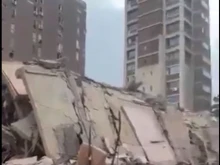 Десетки сгради срутени във Венецуела, спасителни екипи търсят оцелели