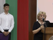 Модерното образование вече дава резултат: Първият випуск по графичен дизайн в СУ "Черноризец Храбър" представи дипломните си проекти