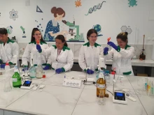 ПГХТ "Акад. Н. Д. Зелинский" в Бургас има нов STEM център