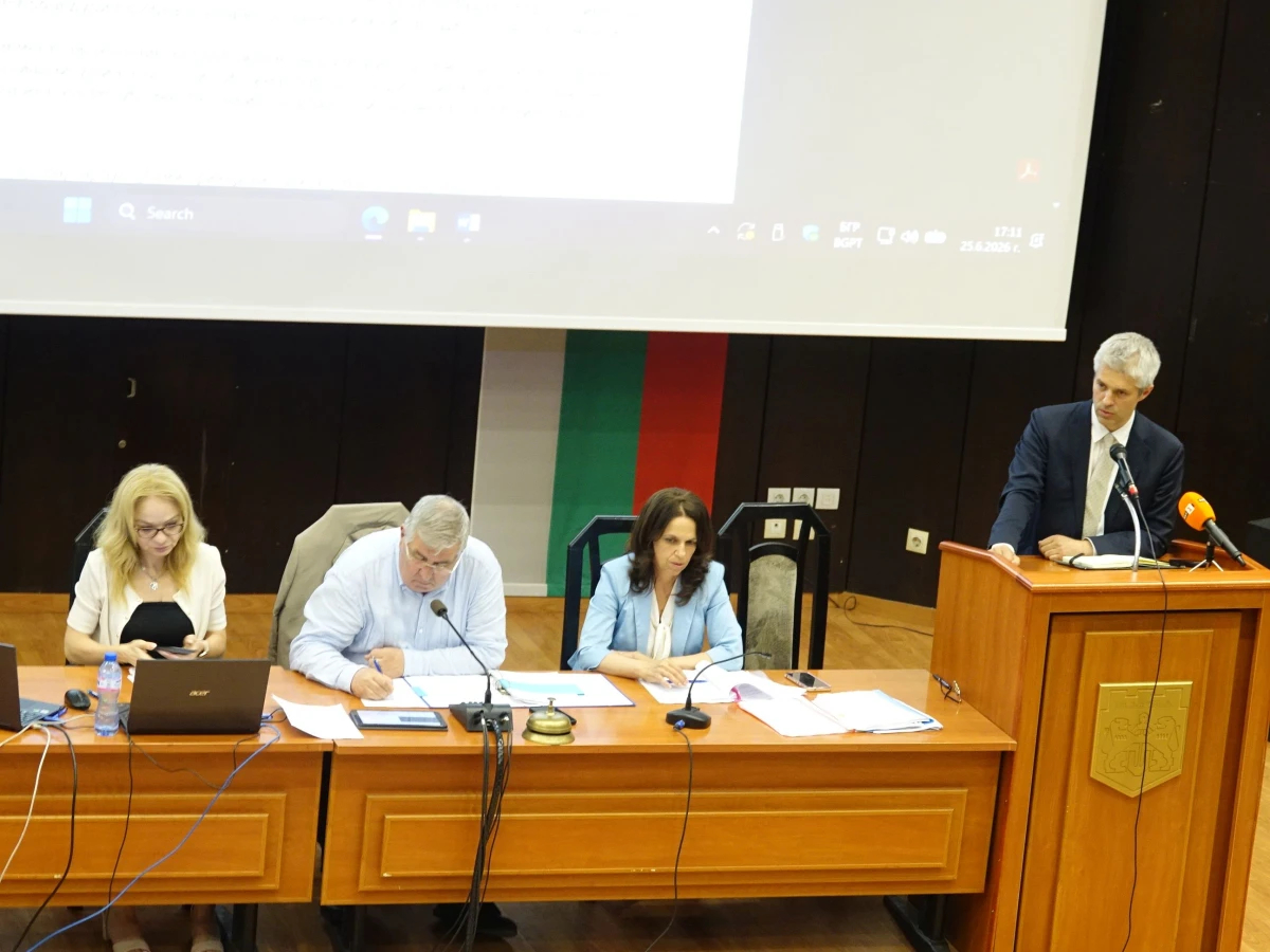 Работна група която да изготви предложения за алтернативни решения за