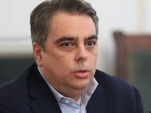 Асен Василев: Бюджетът не става за чеп за зеле