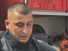Футболна легенда от Пловдив гаси пожари и учи децата на мъжество