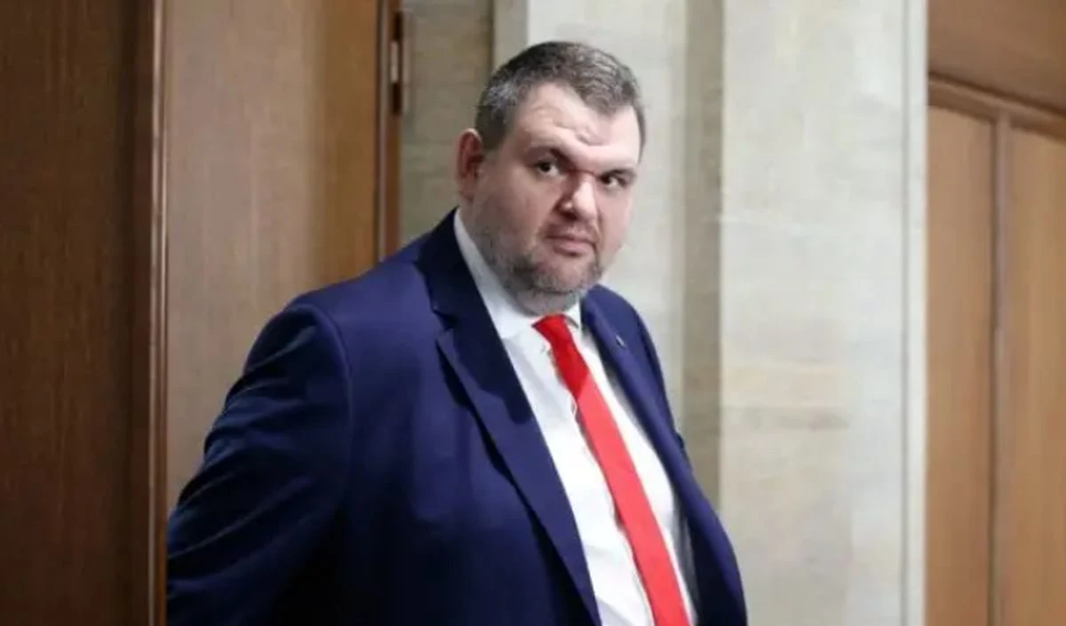 Охраната на г н Пеевски възлиза на малко над 220