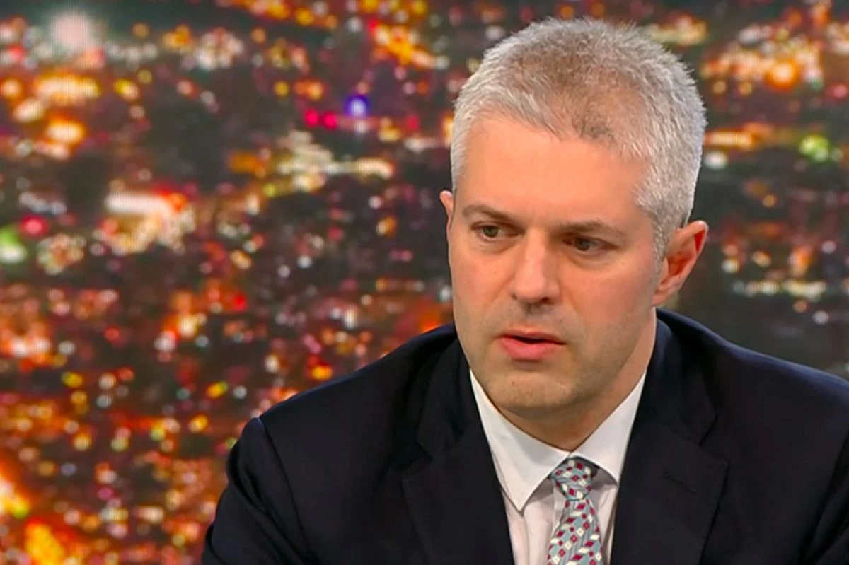 Освен криминализирането на незаконното строителство което обмисля правителството предлагам да