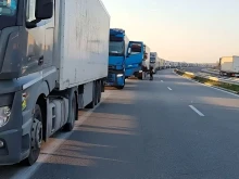 Ограничения по пътищата, но само за камионите: Вижте кои са участъците