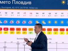 Проф. Георги Рачев: Пловдив свети в червено