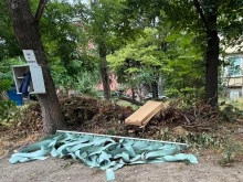 Обърнаха на сметище междублоково пространство в "Мараша"