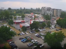 Силен дъжд се изля над части от Пловдив