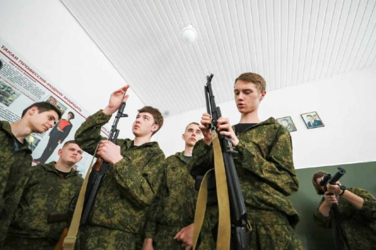 Руските училища ще преминат към нов модел на обучение от