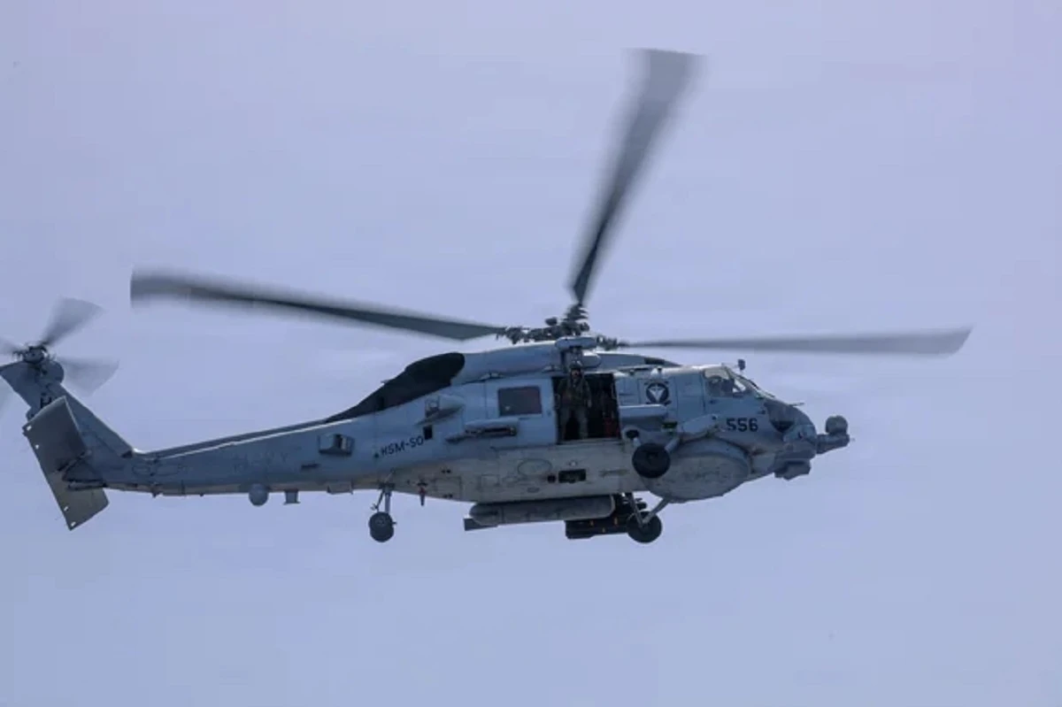 Американски хеликоптер MH 60S Sea Hawk е направил аварийно кацане
