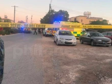 Повдигнаха обвинeния на бащата на починалите българчета в заключена кола в Кипър