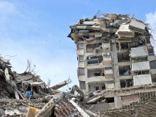 Броят на жертвите от земетресенията във Венецуела нарасна до 2595