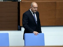 България ще наложи вето на 21-ия пакет санкции срещу Русия, ако в списъка влязат патриарх Кирил и Алекперов, обяви премиерът 