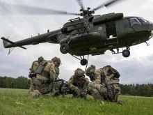 Германия пренасочва войски към източния фланг на НАТО на фона на намаляваща подкрепа от САЩ и заплахата от Русия