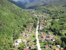 Село с под 1000 души е два пъти по-голямо по площ от Пловдив