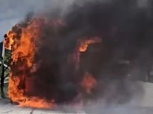 Автобус горя на магистрала "Тракия" тази сутрин