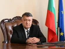 Просветният министър: Идеята, че ние сме данъкоплатци, хвърляме пари на учителите и очакваме те да свършат всичко, не е работеща