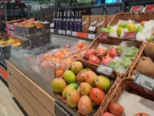 Българинът харчи 30% от дохода си за храна! Потребителската кошница продължава да поскъпва