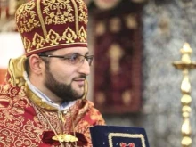 Пловдив се сбогува с духовния водач отец Храч Мурадян