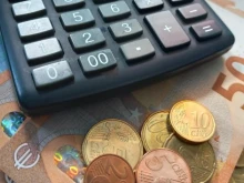 Сложната лихва: Влагате по 50 евро на месец при средна доходност 8% годишно, след 5 години сметката ви вече е 3,7 хил. евро