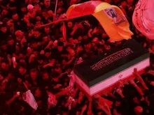Погребаха аятолах Али Хаменей в Иран