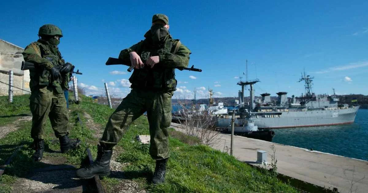 Украинската военна кампания за пълното изолиране на Кримския полуостров официално
