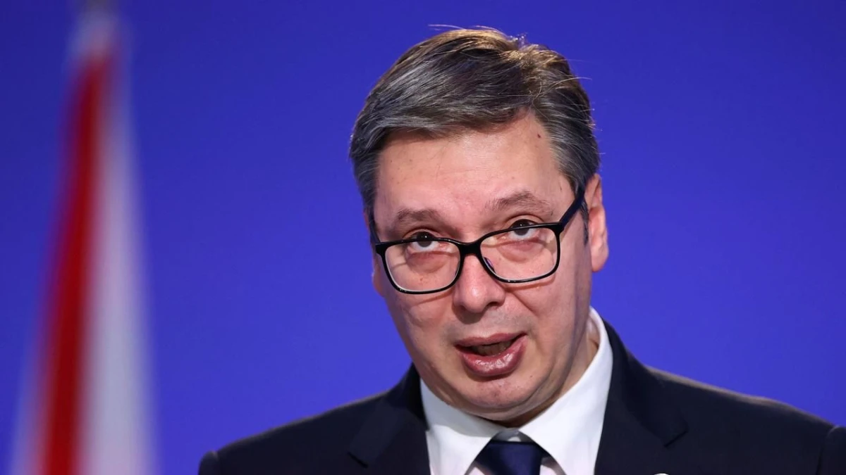 Сръбският президент обяви че ще подаде оставка от поста държавен