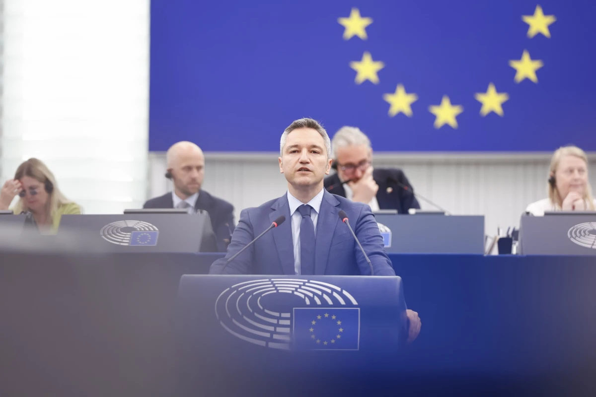 Според евродепутата Европейският съюз трябва да изпълнява своите ангажименти към