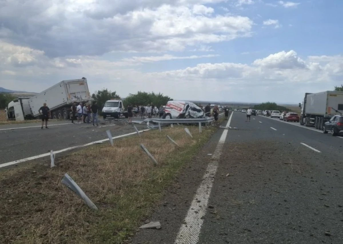 Окръжна прокуратура Бургас задържа за срок до 72 часа водача