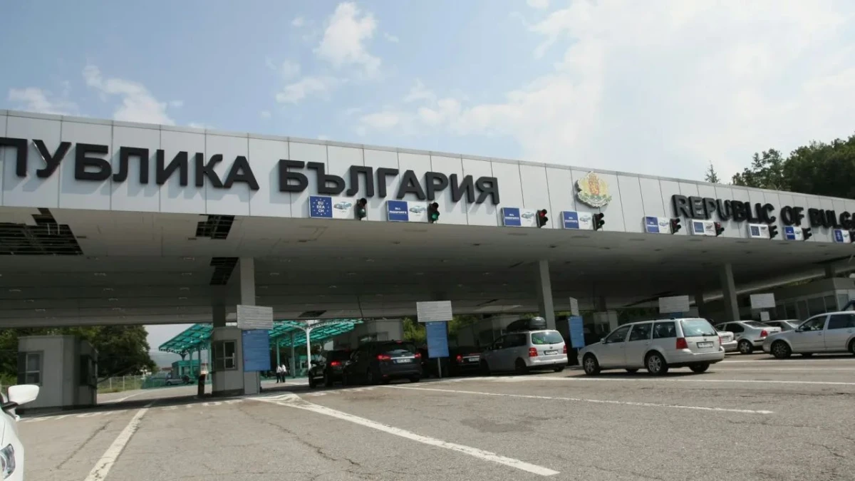 Трафикът е интензивен на ГКПП Капитан Андреево за леки автомобили