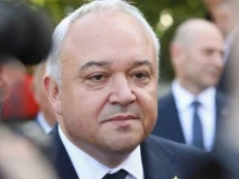 Демердижев заминава в САЩ