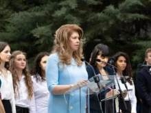 Йотова: Наша задача е да ускорим енергийния преход и да укрепим устойчивостта на инфраструктурата