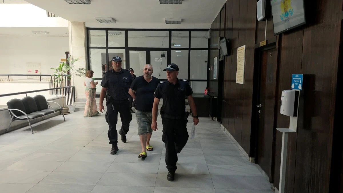 Районният съд в Благоевград наложи мярка домашен арест на 53