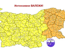 Интензивни валежи, гръмотевични бури и градушки – България е с двойно предупреждение за опасно време